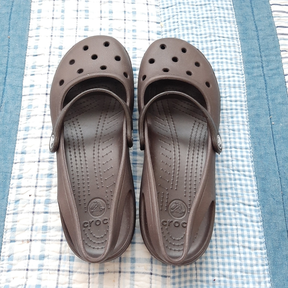 Brown Crocs, Mary Jane style